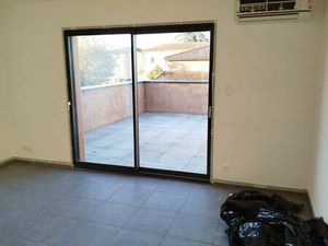 Location t2 sur ruoms 07120