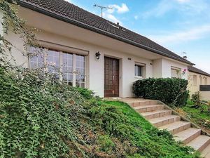 Maison T5 près de LUCE à vendre