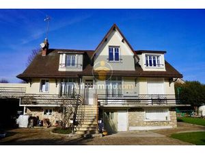 Vente Maison 12 pièces 225 m2 à Gretz-Armainvilliers