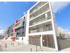 BEGLES TERRES NEUVES - PLACE DE PARKING EN SOUS-SOL