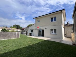 MAISON MEUBLE DE TYPE T4