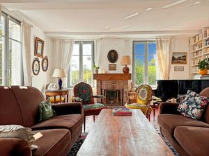 Vente maison 11 pièces  261.00m²  Gisors