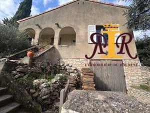 Apt  villa de 117 m2 avec terrain privatif  garage et dépendanc