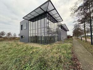 Location Local Professionnel 661m² TROYES 10000