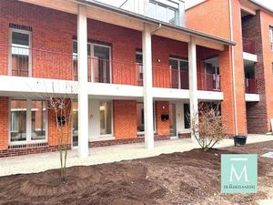 Gelijkvloers nieuwbouwappartement met 2 slaapkamers  terras/tuin op toplocatie!