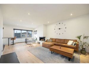 Modern 2-slaapkamer appartement met garage en terras