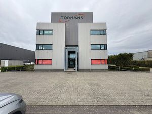 Kantooruimte 370m² te huur Geel