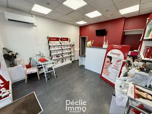 Vente local commercial 3 pièces 66m2 Tours 37000 - 47800 € - Surface Privée