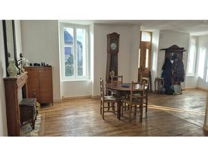 Vente maison 6 pièces 155m2 Espalion 12500 - 265000 € - Surface Privée