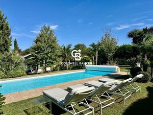 Vente maison 7 pièces Saubrigues 40230 - 895000 € - Surface Privée