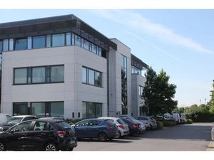 Bureaux à louer à LES ULIS 91940