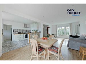 Vente : maison 7 pièces à COMBS LA VILLE avec double garage