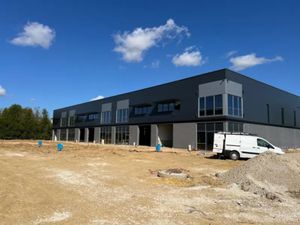 Location Entrepôt Plaisir 78370