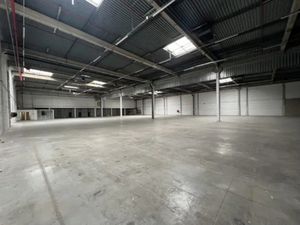 Entrepôts logistiques rénovés dès 2639 m² à louer - Plateforme ICPE 1510 Saint Witz  accès
