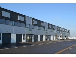 Saint-Denis (93) - INNOVESPACE : des locaux d'activité ultra-connectés : 693 m² modulables