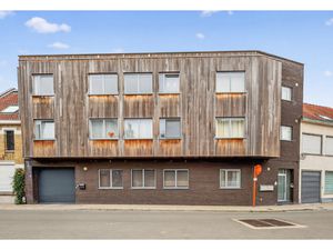 Huis te koop in Roeselare met 4 slaapkamers