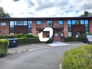 A LOUER  CADRE DE TRAVAIL AGREABLE