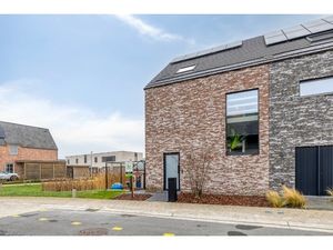 Huis te koop in Roeselare met 5 slaapkamers