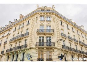 Location Bureau Paris 75008