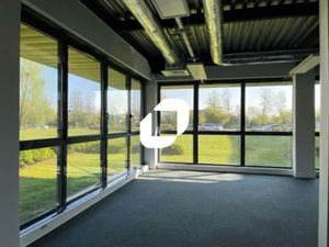 A LOUER  DIVISIBLES A PARTIR DE 50m²