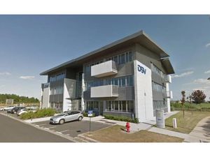 Bureaux à louer à Roissy - Immeuble Cosmos  surfaces 275 m² en rdc et 323 m² à l'étage  HQ