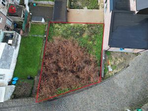 Terrain à vendre de 184 m² à Thuin (VBD64257)