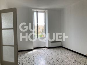 CHATEAURENARD Appartement 3 pièce(s) 73 M²