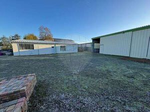 Vente Bureaux et commerces à Saint-Julien-de-Concelles (44450) : à vendre / 600m² Saint-Ju