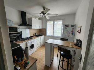 Location appartement 2 pièces 45 m² à Fraisses (42490)