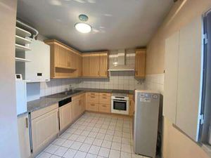 Location Appartement 4 pièces à Laval Centre-Ville Cathédrale (53000) : à louer 4 pièces /
