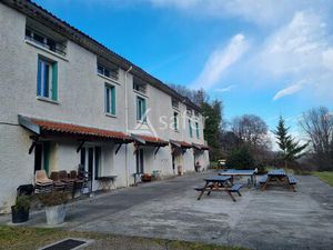 Gite de groupe et Maison d'habitation au coeur des Pyrénées Ca