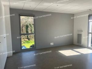 À VENDRE - BUREAUX 275 m² - AURAY