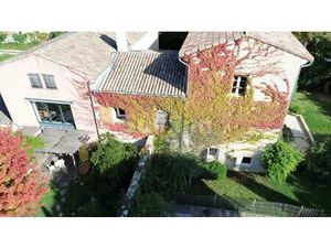 Propriété avec plusieurs appartements  jardin et piscine à Montélimar