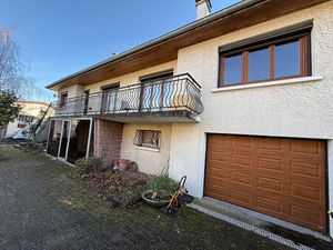 Vente maison 10 pièces 195 m² Riorges (42153)