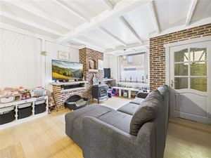 Maison à vendre avec garage et terrasse   Luingne (VBD64271)