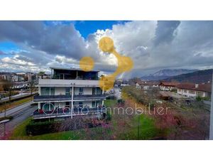 Bel Appartement T3 de 68 m² à Seynod (2011)