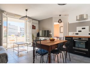 Appartement T2 dans copropriété récente expo sud à Toulon 83