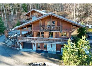 Superbe chalet de 5 chambres avec des vues panoramiques à La Côte d’Arbroz  proche de Morz
