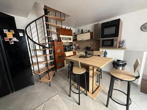 Appartement type 3 avec cour privative! Comme une petite maison au coeur de...
