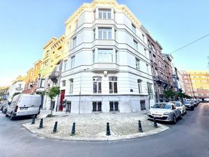 Rez-De-Chaussée à louer à Rue Saint Georges 86 Ixelles (VBD64358)