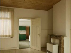 Appartement rue Bara proche gare du midi à rénover