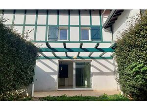 Appartement Saint-Pée-sur-Nivelle 57.56 m² T-2 à vendre  239 000 €