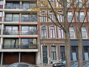 Bel appartement 3 chambres remis à neuf - possibilité garage