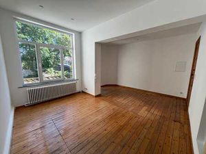 Montgomery  surface de bureau de +/- 100 m²