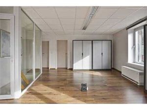 HANDELSPAND met woongelegenheid