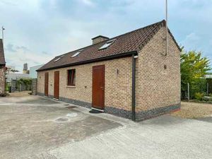 Charmante  losstaande éénslaapkamerwoning met ruim terras...