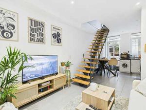 Maison 2 chambres  terrasse  au cœur de la ville