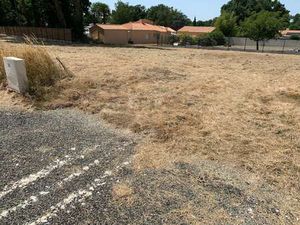 Vente Terrain à Challans (85300) : à vendre / Challans