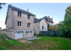 MAISON DE VILLE 114 m2 HABITABLE.