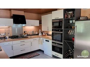 Maison 8 pièces 185 m²